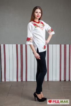 Біла сорочка з червоною квітково-геометричною вишивкою