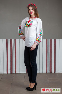 Біла підліткова сорочка з різнокольоровими квітами 